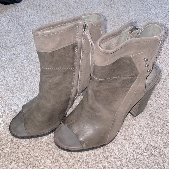 Dolce Vita Booties - Picture 3 of 5